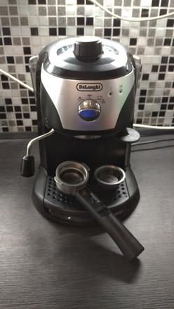 Kávovar delonghi, 