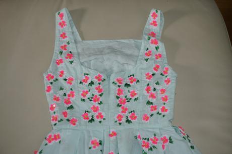 34/xs saty s kvietkami, xs