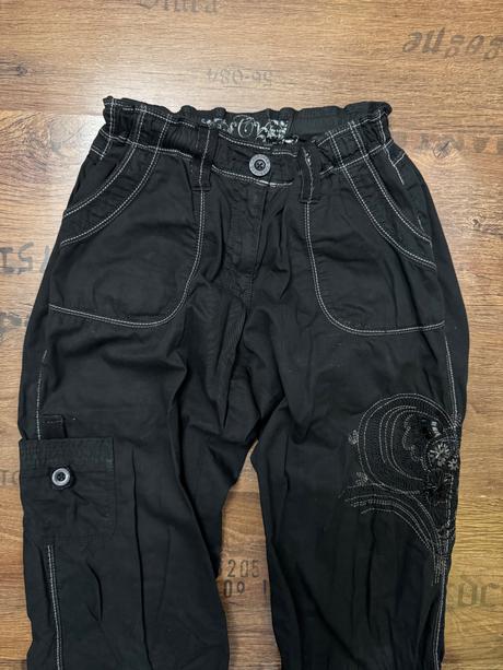 Čierne nohavice s aplikáciou, cherokee,xs