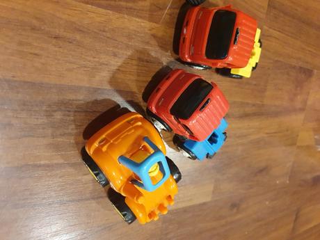 Autíčka na dohranie, cena spolu, 