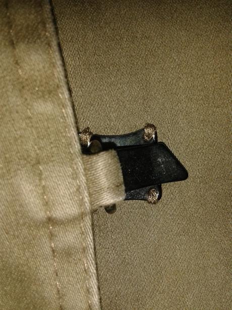 Olivova bundička, 38