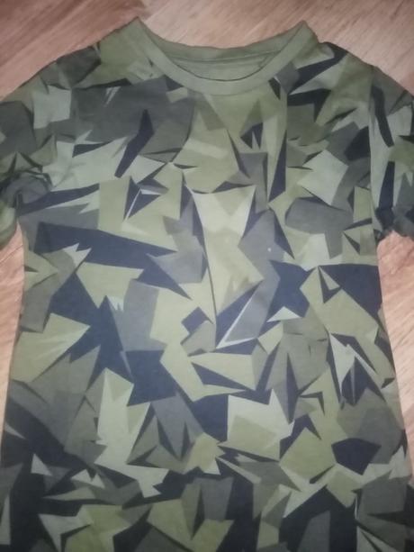 Chlapčenský pulóvrik next, next,110