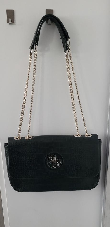 Kabelka guess, guess