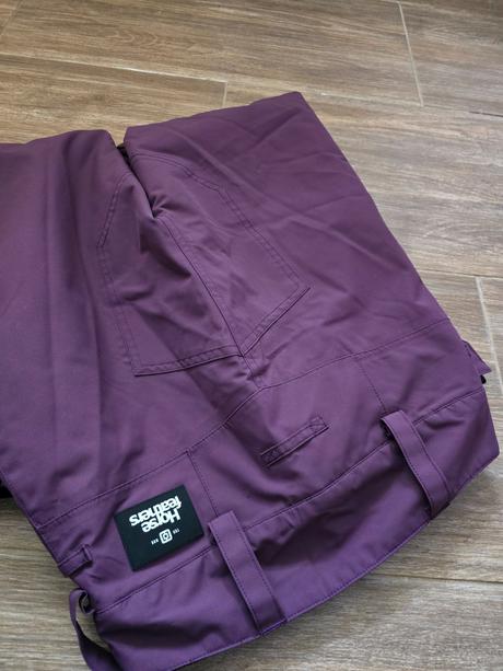 Zimné otepľovačky č.152-158, horsefeathers,152