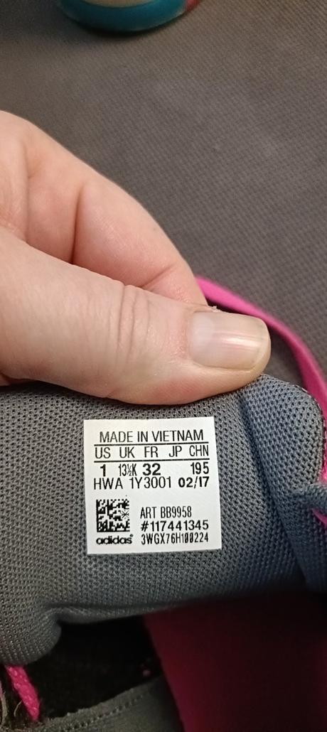 Tenisky, adidas,32