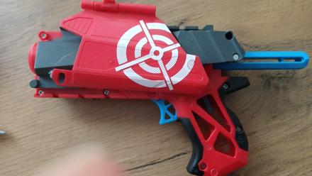 Pistol + pištoľ nerf, 