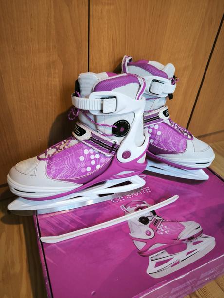 Nastaviteľné korčule na ľad, 38