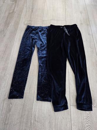 Zamatové nohavice, 128