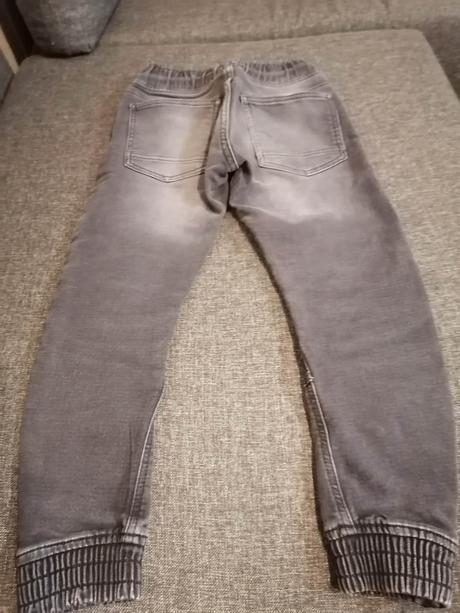 Čierne rifle, veľ.128, f&f,128