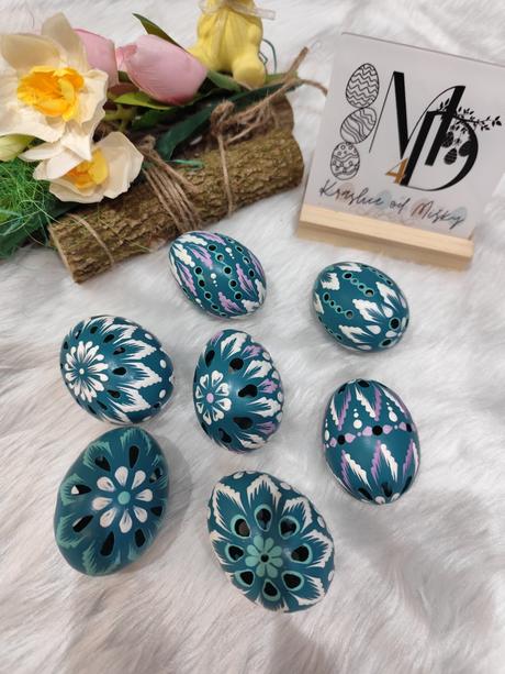 Kraslice madeirové zdobené voskom, 