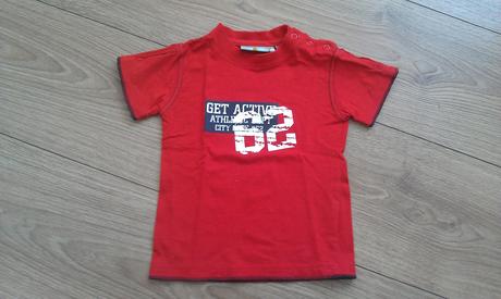 Nenosené tričko, 74