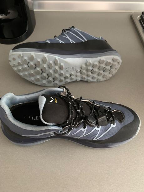 Turistické topánky, salewa,33