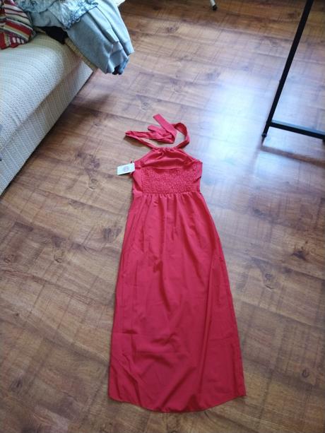 Letné červené šaty, s