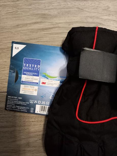 Lyziarske rukavice, 134