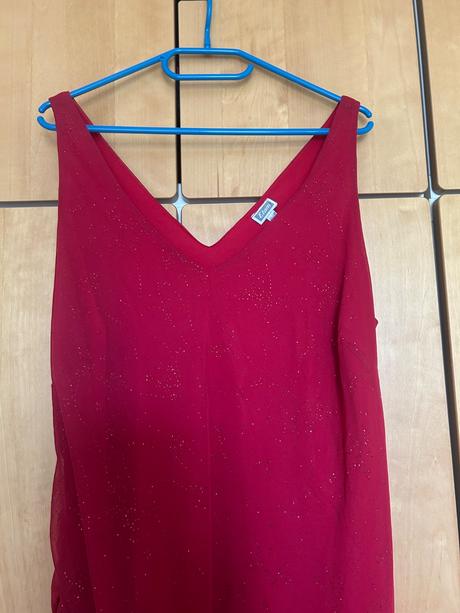 Spoločenské šaty, 44