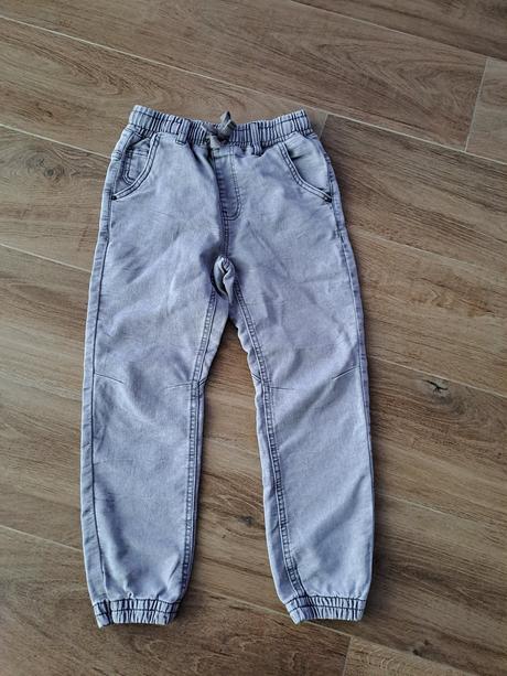 Nenosené rifle, reserved,134