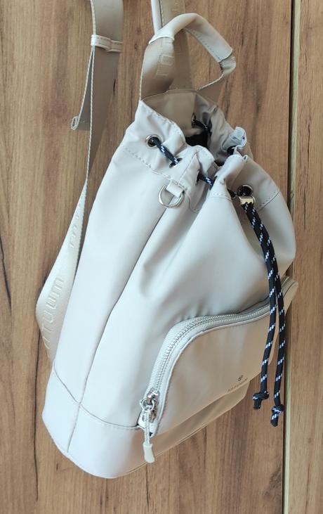 Taška- vak- crossbody tatuum,