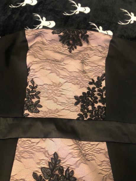 Luxusné šatičky s/m, m