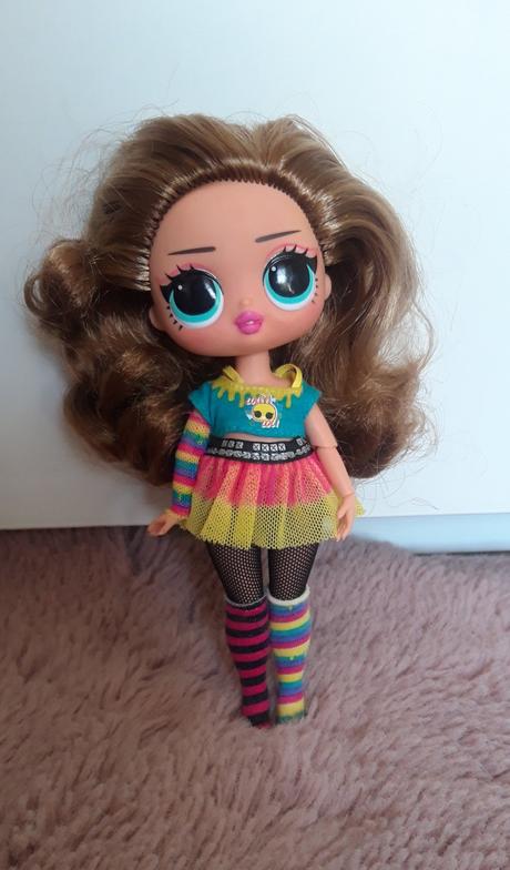 Bábika l.o.l, 