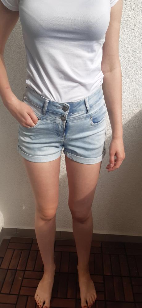 Rifľové kraťasy, 34