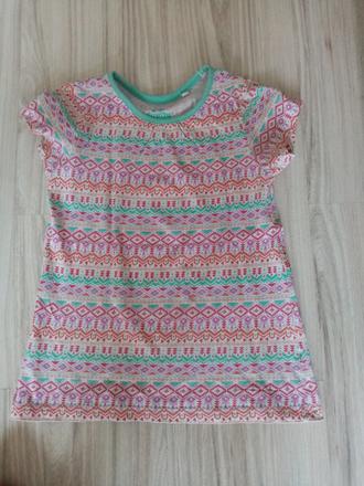 Tričko a 3/4 leginy, 110