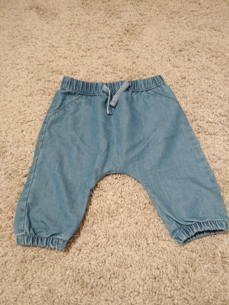 Riflové nohavice s nízkym sedom, h&m,62