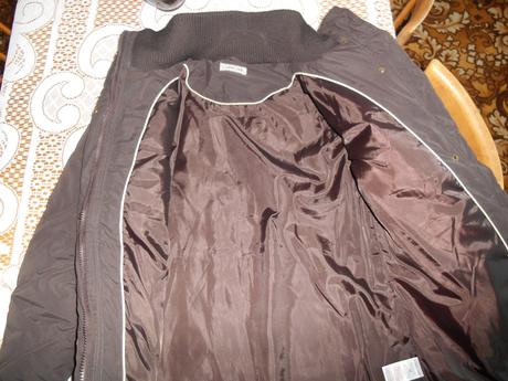 Hneda vetrovka, f&f,38