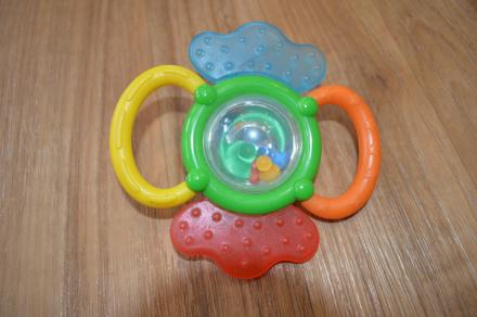 Hrkálka/hrýzatko simba,