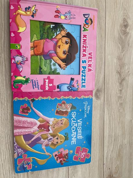2 velke knizky s puzzle-jedna s anj, 