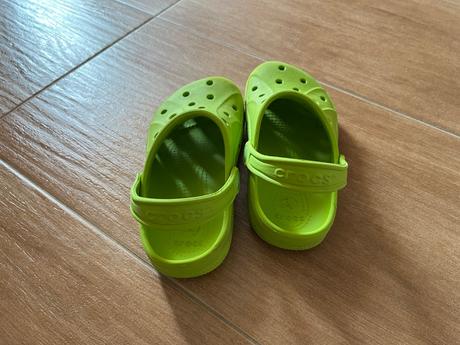 Letne topanky, crocs,33