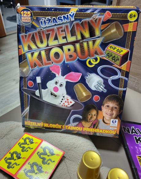 Úžasný kúzelný klobúk,