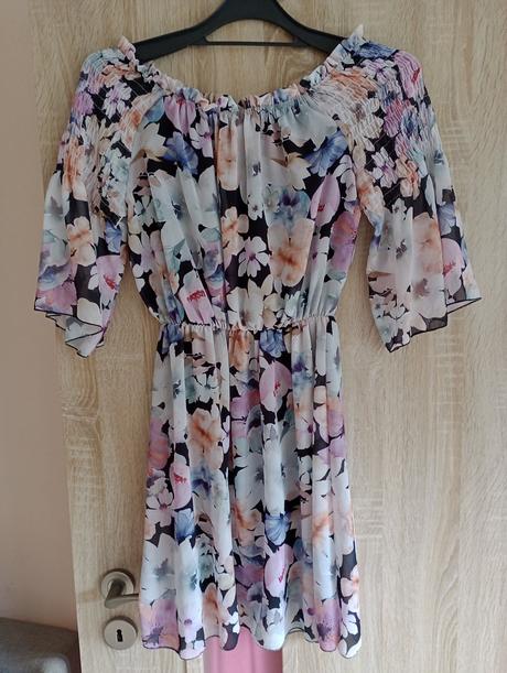 Letné / dovolenkové šaty, l