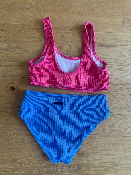 Dievcenske plavky, decathlon,164