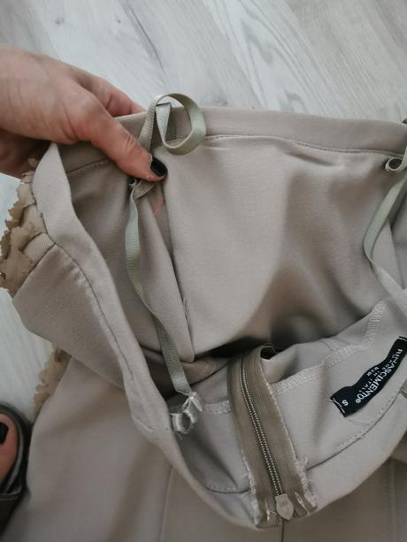 Šaty rinascimento, s