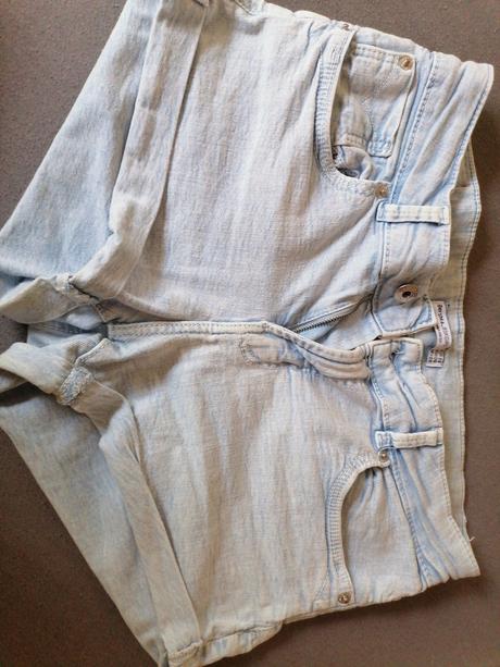 Kraťasy 2ks, bershka,m