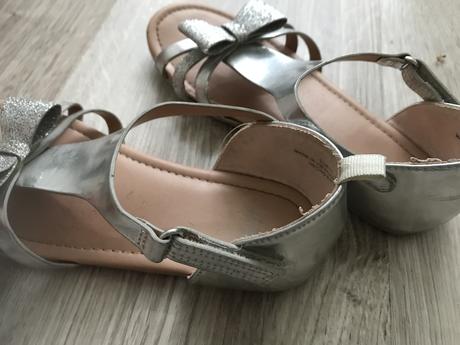 Sandaliky strieborné mašľa/31, h&m,31