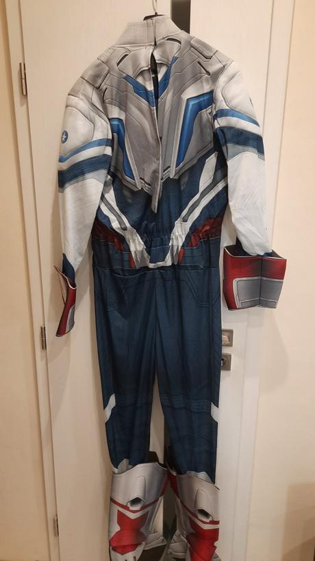 Kostým na karneval captain america, 