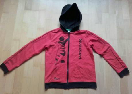 Bunda 146-152 červeno-čierna, 146