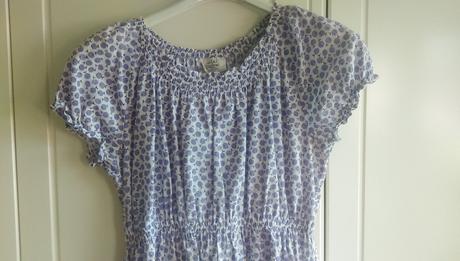 Jednoduché šaty na leto, 134