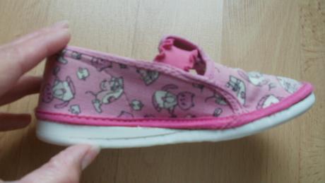 Papučky s klenbou, deichmann,23