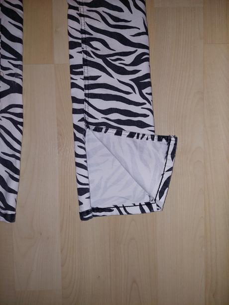 Nohavice, bershka,34