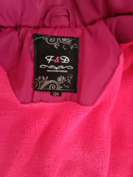 Dievčenská bunda, 134