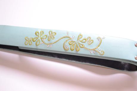 Tyrkysový vyšívaný opasok, 