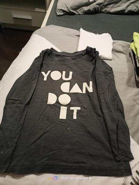 Tricko, reserved,128