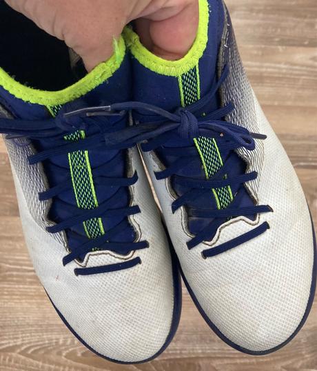 Kopačky(turfy) decathlon kipsta malé štuple, 38