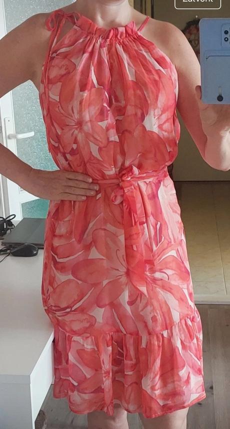 Krásne letné šaty, l