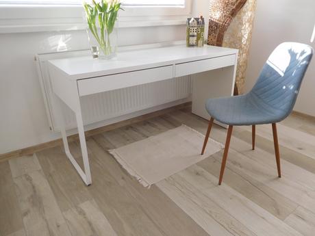 Stol písací biely  142 x 50 cm + stolička pevná,, 