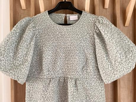 Krásne tehotenské spoločenské šaty, s