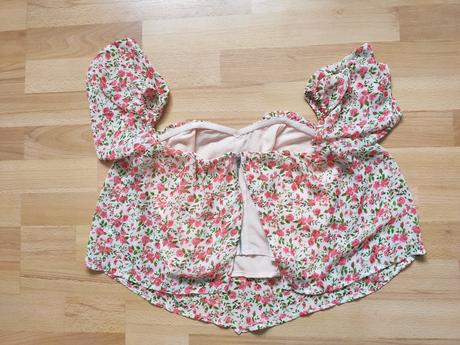 Kvetinový crop top, s