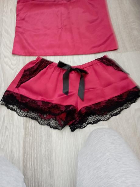 Saténové pyzamo_top stav, s